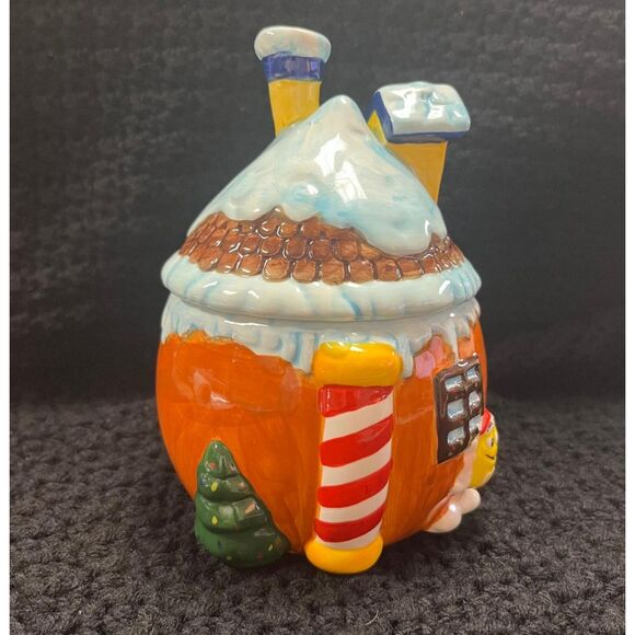 2008 M&M's Collectible Christmas Ceramic Round Chalet House Candy Dish Treat Jar - Picture 4 of 12